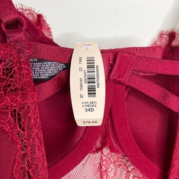 Victoria's Secret Lace Garter Slip in Red - Picture 12 of 12